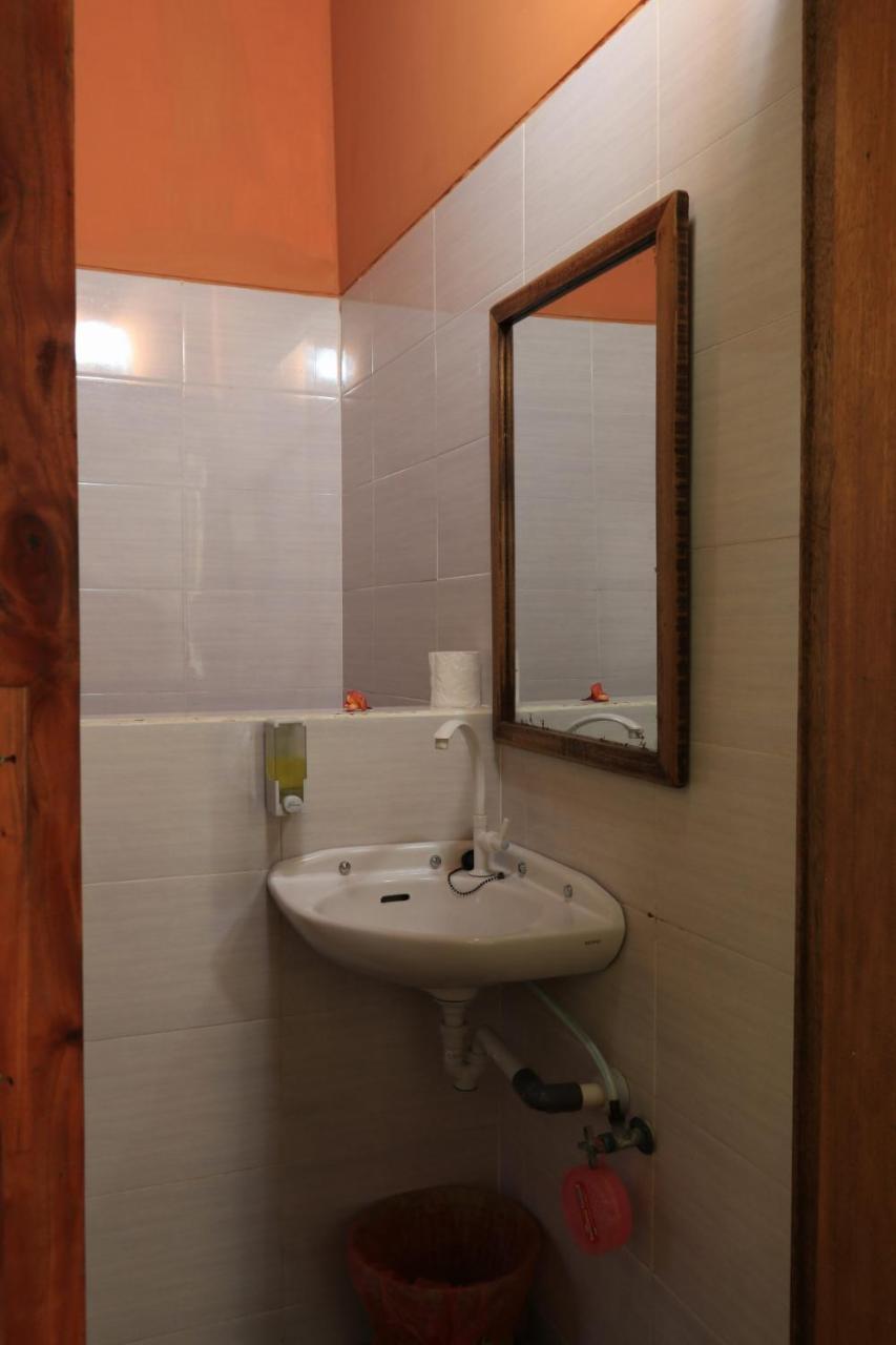Albany Home Stay Kuta  Buitenkant foto